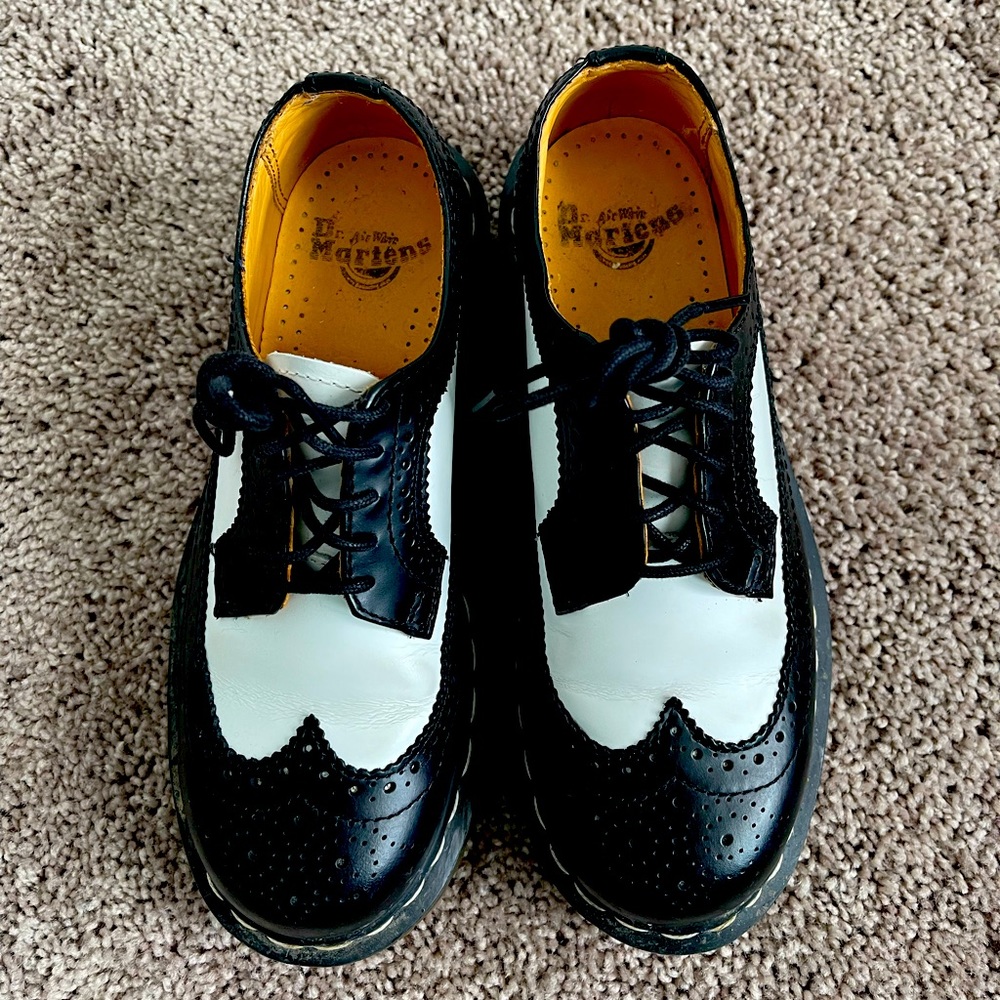 Dr. Martens women’s brogue shoes